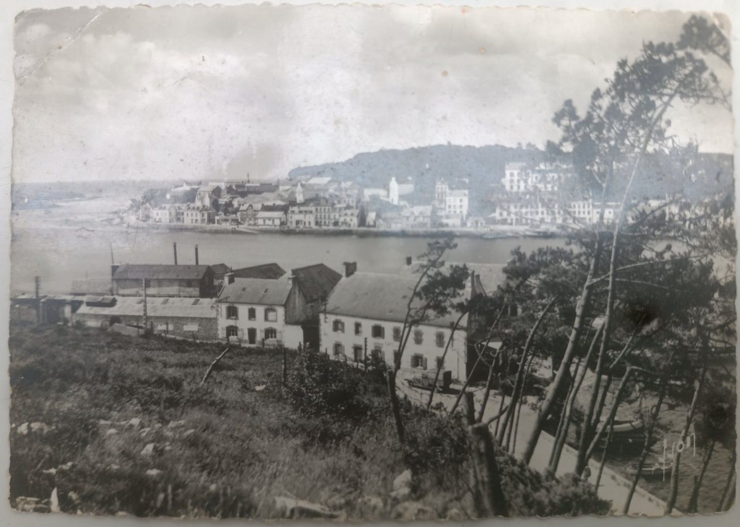 Archive ancienne du port et de la bâtisse